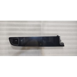 Sous-ensemble panneau d'aérateur droit de planche de bord - BYD - 18836489-00