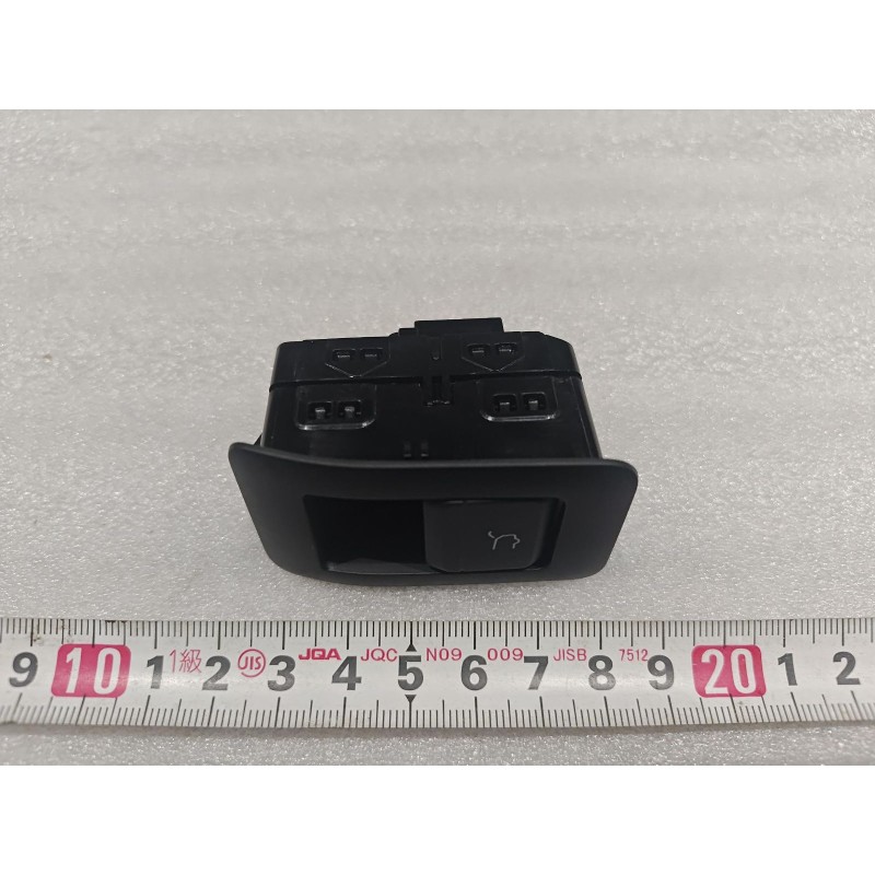 Bloc de commandes n°6 - BYD - 18069040-00
