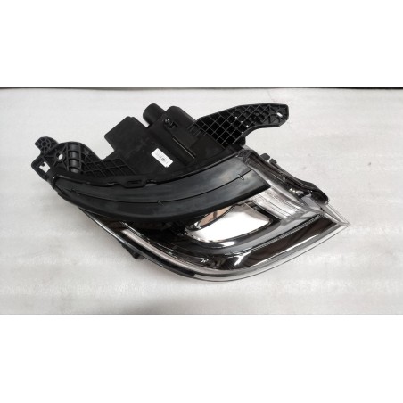 Projecteur droit - BYD - 13574509-00