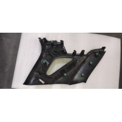 Garniture supérieure de montant C droit-Noir A7 - BYD - 17980963-00