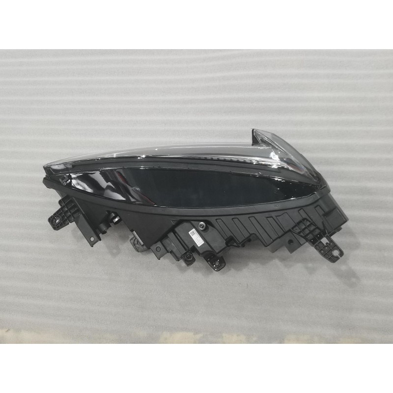 Right headlight cluster - BYD - 17969574-00