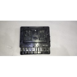 Boîtier de fusibles de compartiment avant - BYD - 17832435-00