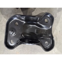 Support de fixation gauche de barre de torsion arrière - BYD - 17694460-00
