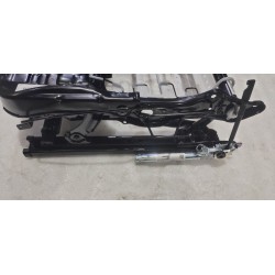 Cadre de coussin de siège conducteur - BYD - 17686496-00