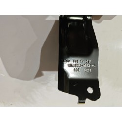 Support de tablier de plancher arrière - BYD - 17654896-00
