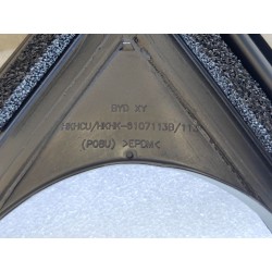Joint coulissant de vitre de porte avant gauche - BYD - 17576976-00