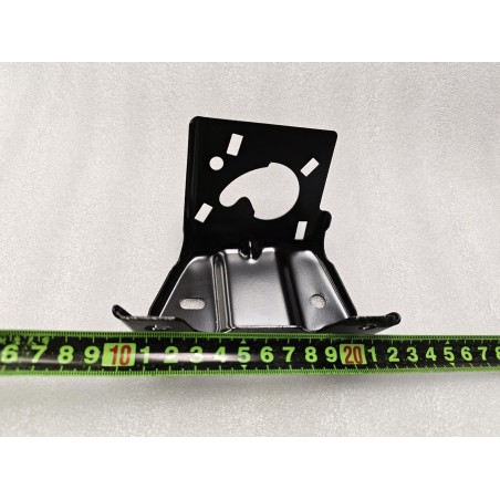 Support de fixation gauche de filet de séparation - BYD - 17552538-00