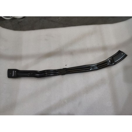 Support droit de tablier de berceau avant - BYD - 17492444-00