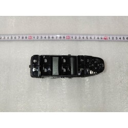 Commande lève-vitre avant gauche - BYD - 17479202-00