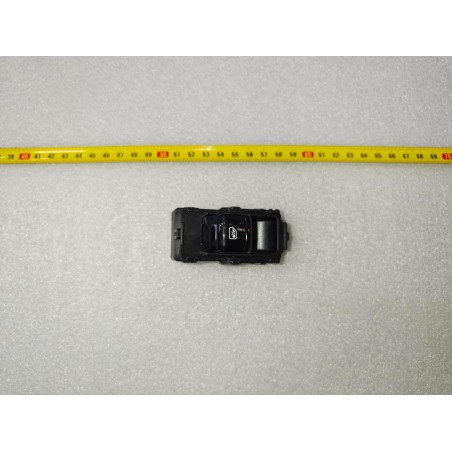 Bloc interrupteurs lève-vitre arrière - BYD - 17479142-00