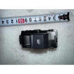 Commande lève-vitre arrière - BYD - 17478634-00