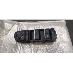 Commande lève-vitre avant gauche - BYD - 17478631-00