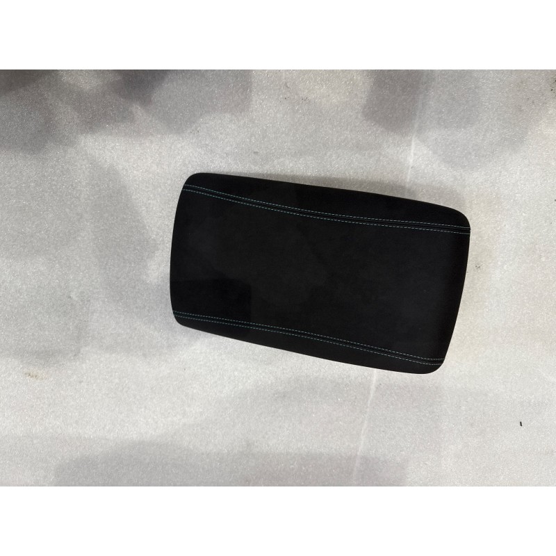 Accoudoir de console centrale - BYD - 17408331-00