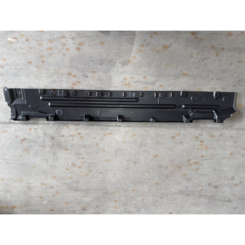 Tablier gauche de plancher avant - BYD - 17332469-00