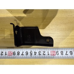 Support de vanne d'isolement de réservoir de carburant - BYD - 17255590-00