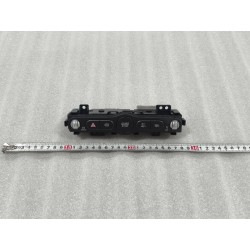 Bloc d'interrupteurs de console centrale - Gris - BYD - 17168193-00