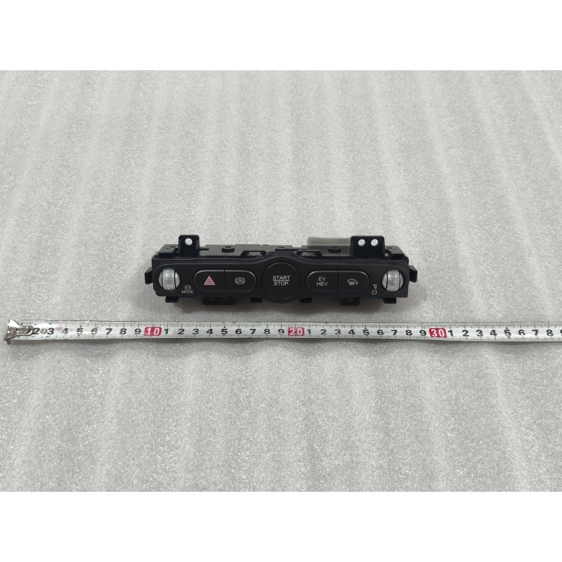 Bloc d'interrupteurs de console centrale - Gris - BYD - 17168193-00