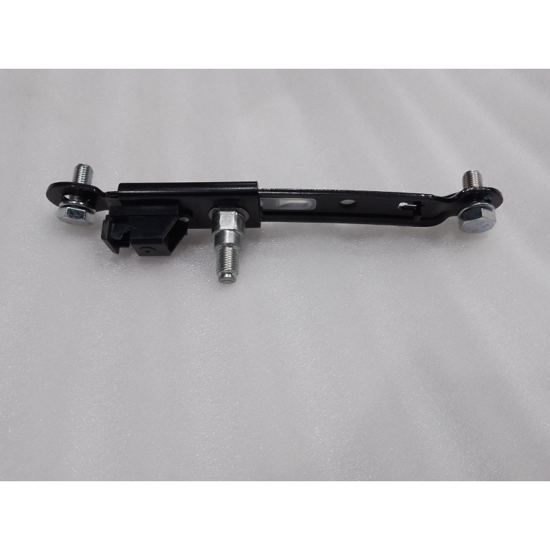 Régleur de hauteur de ceinture de sécurité - BYD - 17151981-00