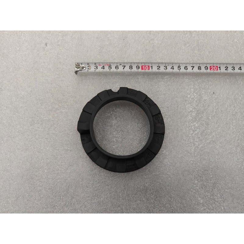 Coussinet inférieur de ressort d'amortisseur avant - BYD - 17132768-00