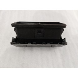 Aération centrale de console centrale - BYD - 17106669-00