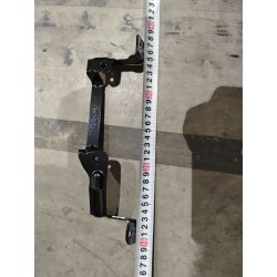 Support de fixation de réservoir de liquide de frein - BYD - 17092696-00