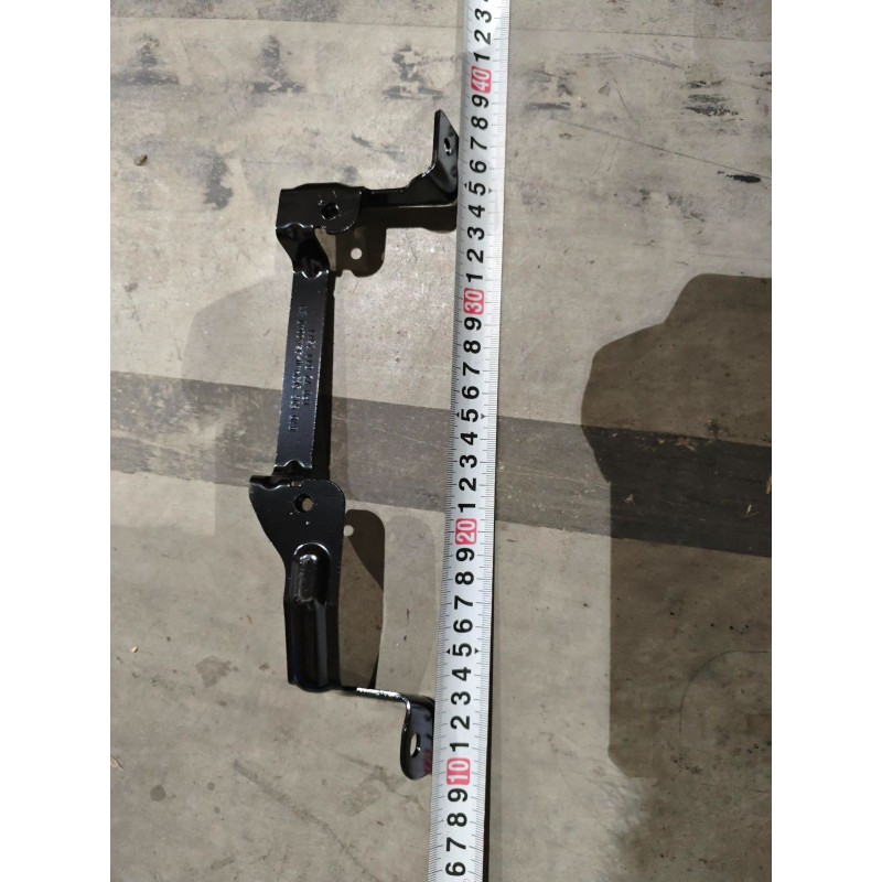 Support de fixation de réservoir de liquide de frein - BYD - 17092696-00