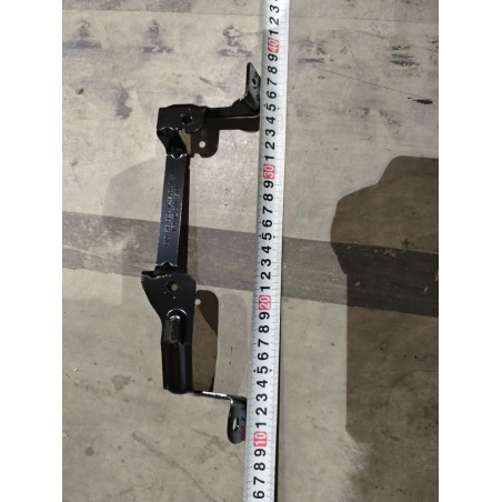 Support de fixation de réservoir de liquide de frein - BYD - 17092696-00