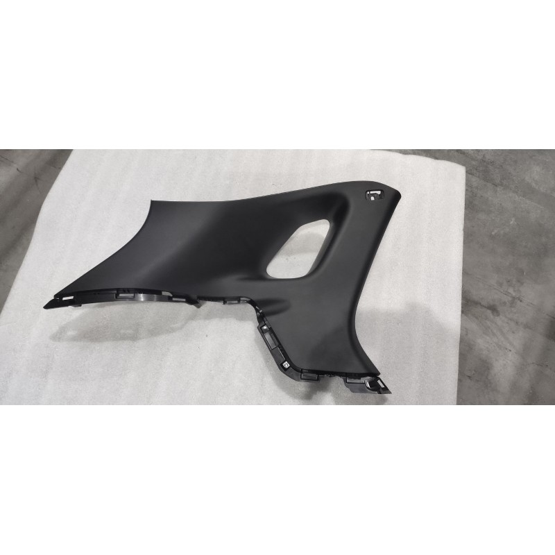 Blindage supérieur de montant C gauche - BYD - 17064684-00