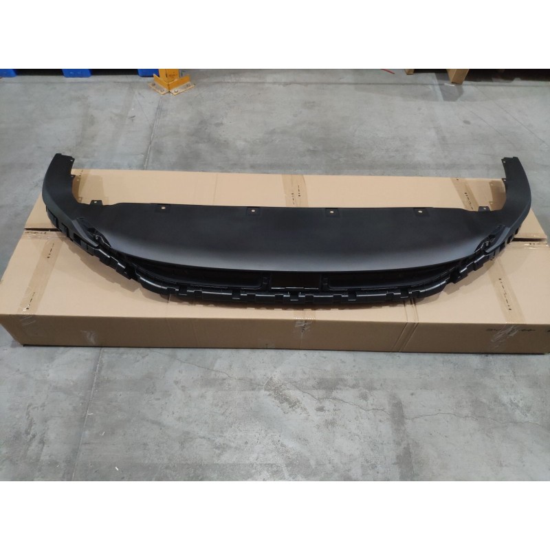 Corps inférieur de pare-chocs avant - BYD - 17030005-00