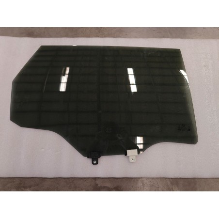 Vitre de porte arrière droite - BYD - 16981386-00