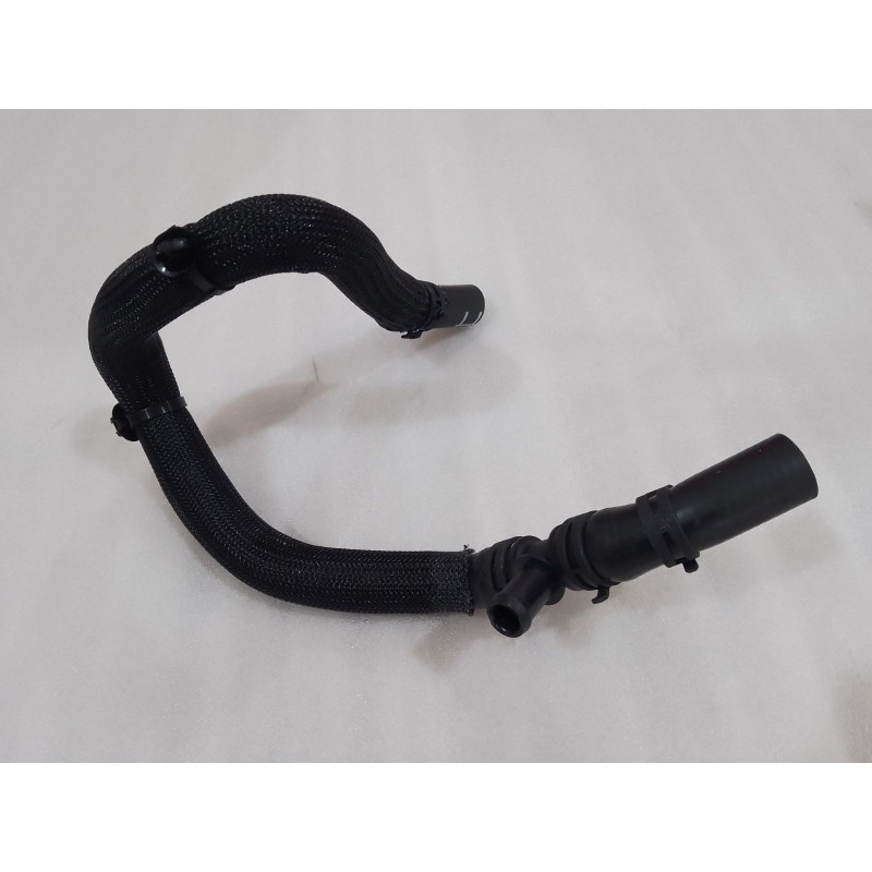 Tuyau d'admission de pompe à liquide de refroidissement moteur - BYD - 16969229-00