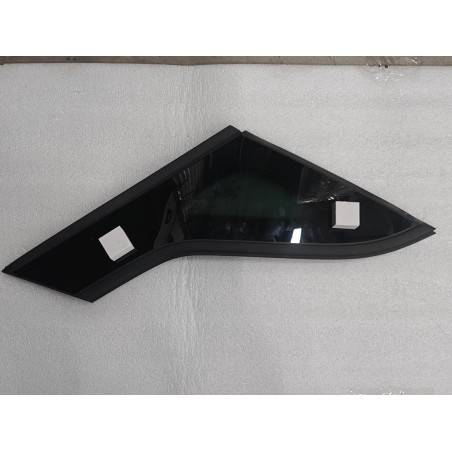 Vitre latérale arrière gauche - BYD - 16932077-00