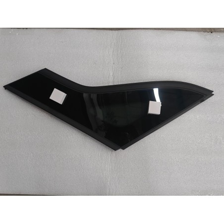 Vitre latérale arrière droite - BYD - 16932066-00