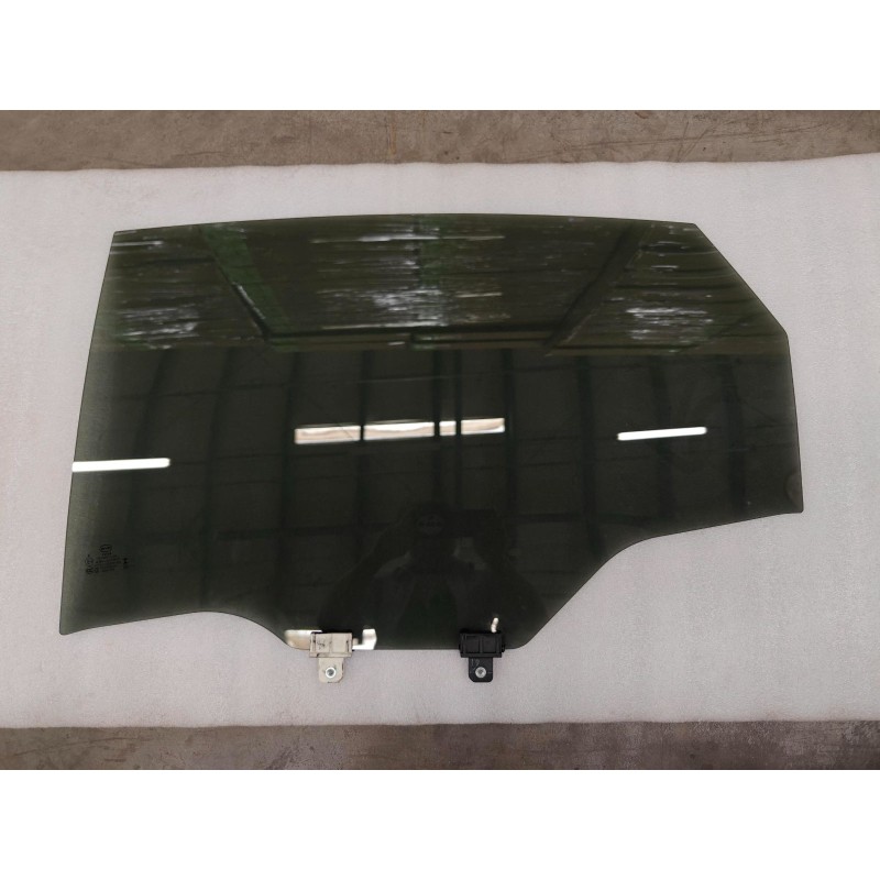 Vitrage de porte arrière gauche - BYD - 16839959-00
