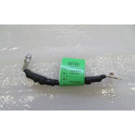 Faisceau de raccordement de boîtier de réchauffeur de batterie - BYD - 13076076-00