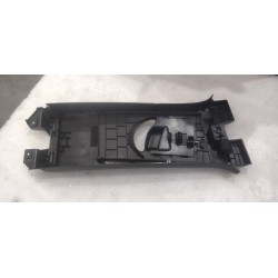 Garniture supérieure de montant B gauche-Noir A7 - BYD - 16762311-00