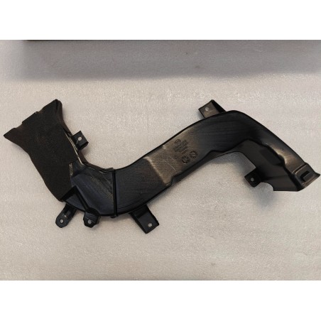 Conduit d'air de plancher droit 2 - BYD - 16738899-00