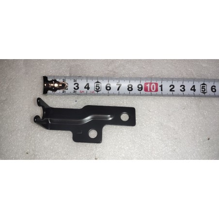 Support de faisceau de câblage compartiment avant 1 - BYD - 16699111-00