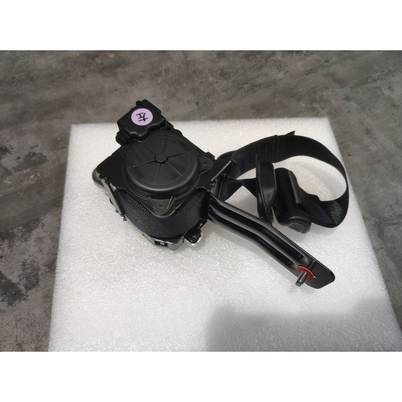 Ceinture de sécurité avant gauche - BYD - 16692977-00