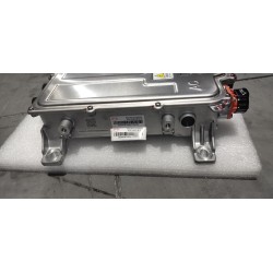 Chargeur de bord bidirectionnel - BYD - 16633926-00