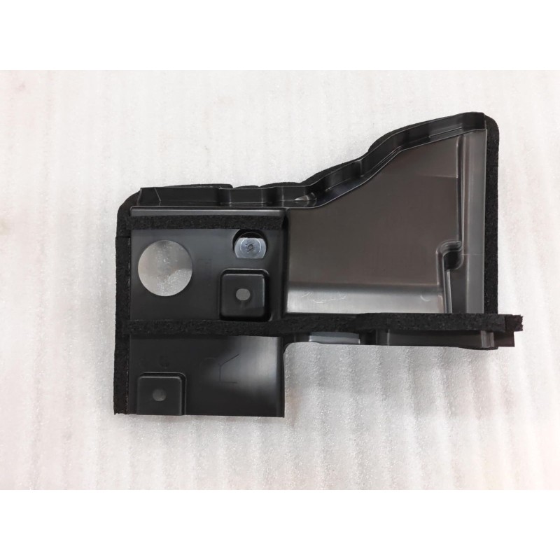 Déflecteur droit de radiateur - BYD - 16602172-00