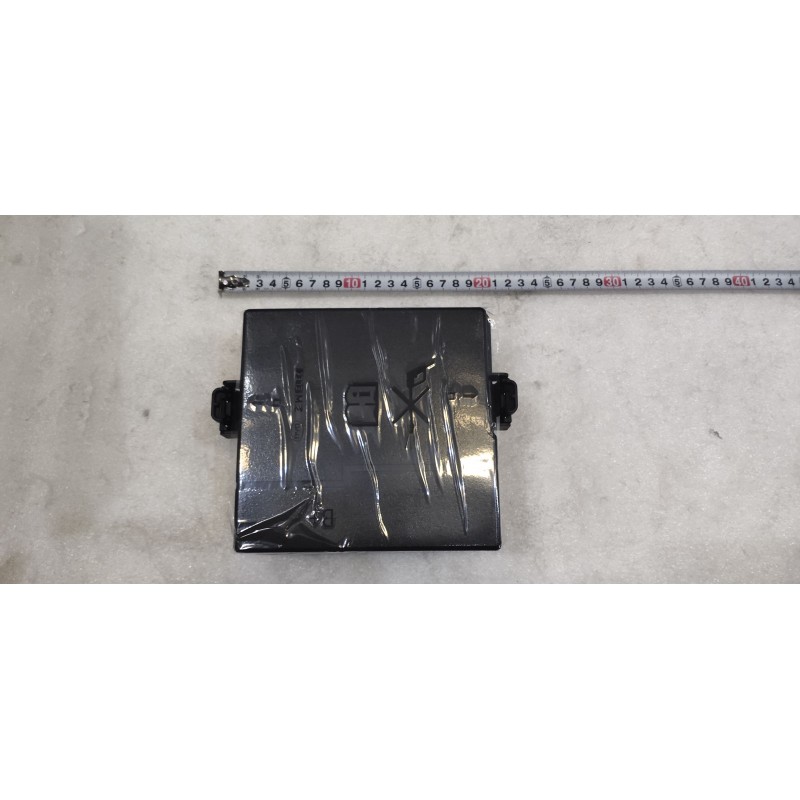 FRONT COMPARTMENT FUSE BOX BODY - Boîtier de fusibles de compartiment avant - BYD - 16583601-00