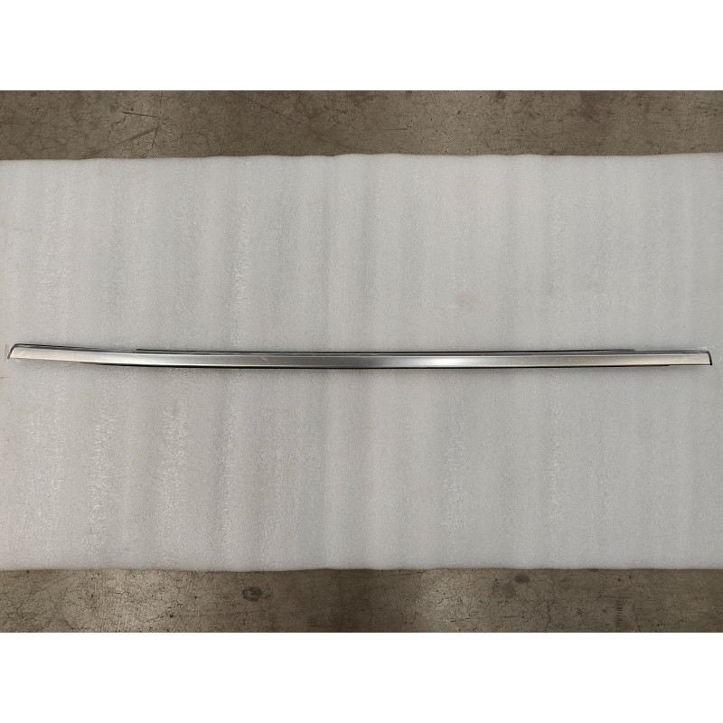 Joint d'étanchéité extérieur de porte arrière droite - BYD - 16569172-00
