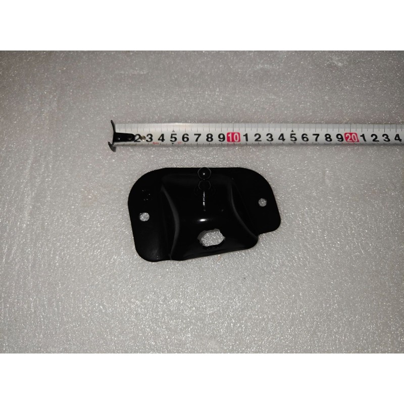 Support supérieur droit de vérin à gaz de hayon - BYD - 16517651-00