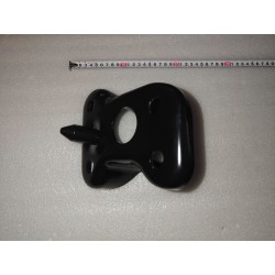 Support de fixation de poutre de torsion arrière gauche - BYD - 16465158-00