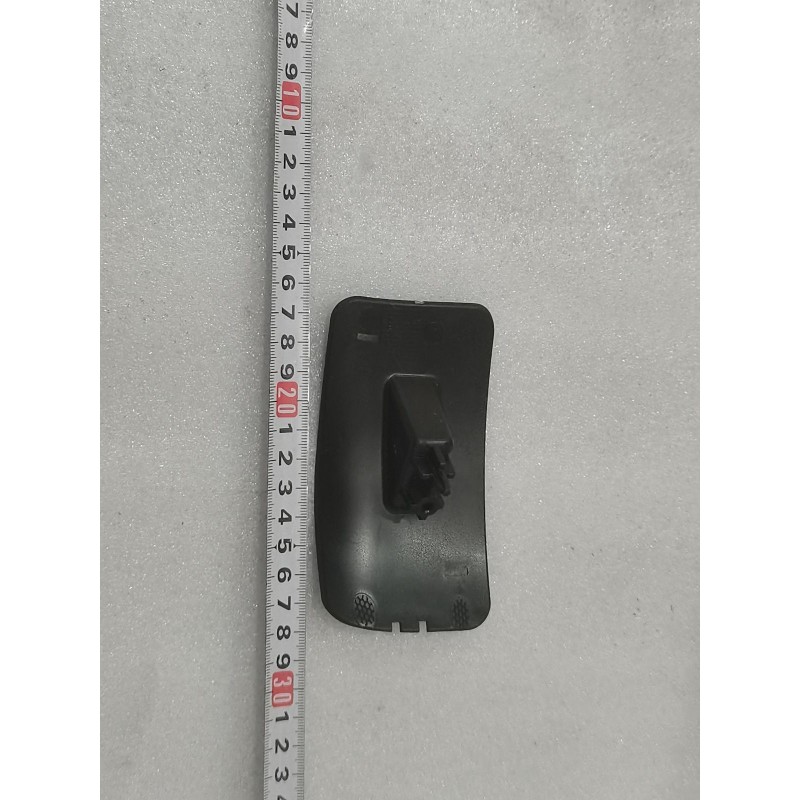 Support droit de panneau de garniture inférieur de pare-chocs arrière - BYD - 16454349-00