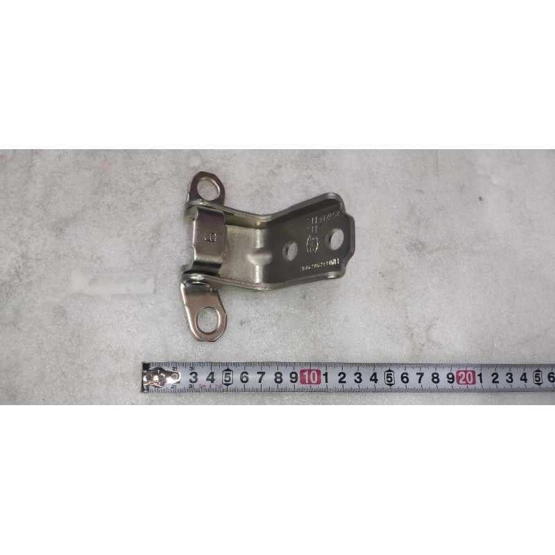 Charnière inférieure de porte arrière droite - BYD - 16450826-00