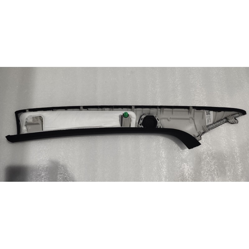 Blindage supérieur de montant A droit - noir foncé 5 - BYD - 16406367-00