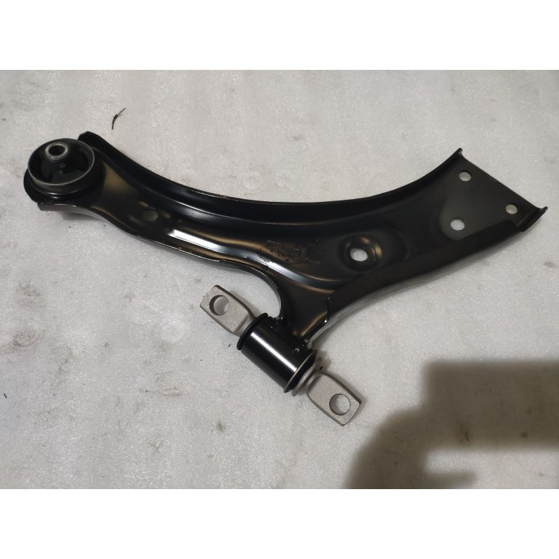 Bras inférieur de suspension avant droit - BYD - 16394496-00
