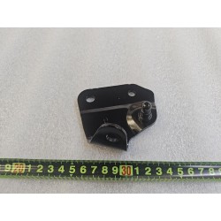 Support supérieur droit de vérin de hayon - BYD - 16392998-00